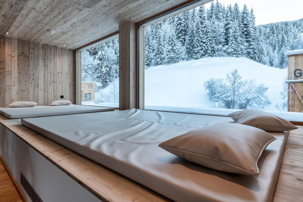 אלמאו Tirol Lodge מראה חיצוני תמונה