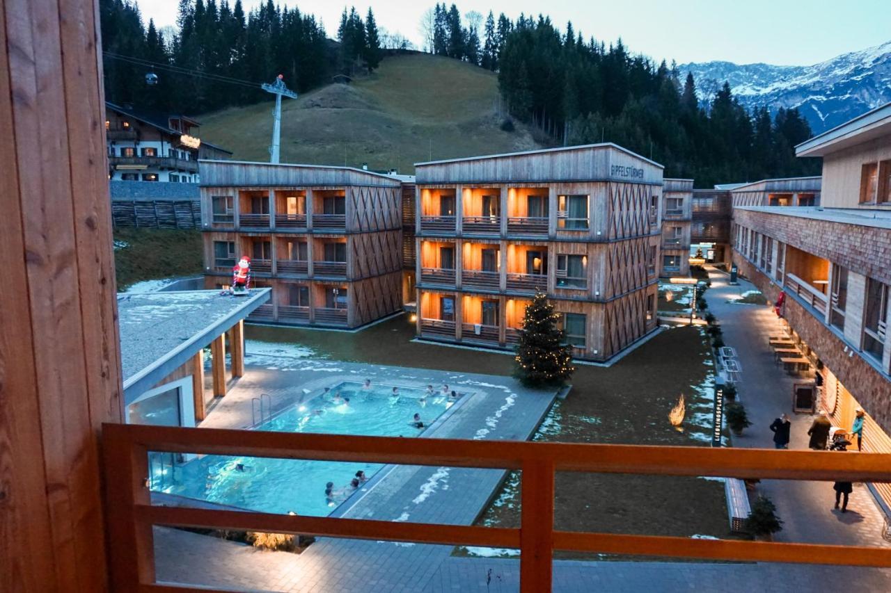 אלמאו Tirol Lodge מראה חיצוני תמונה